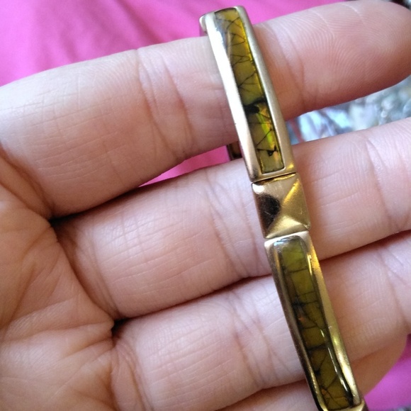 Abalone Stretchy Bracelet - Picture 4 of 5